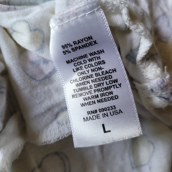 2/$8 • EUC Nollie Candy Hearts Crop Tank Top - Picture 8 of 8